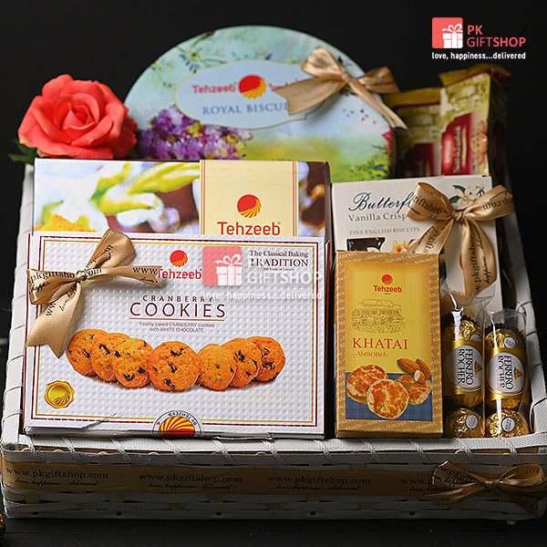 PREMIUM WOODEN SNACK BASKET